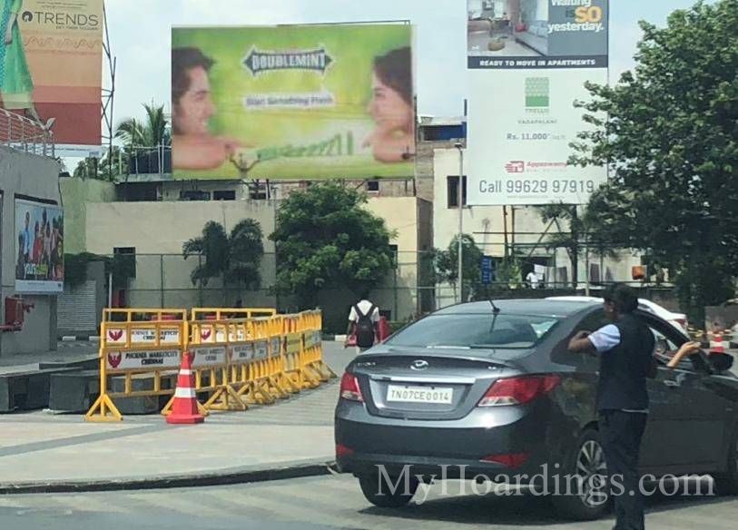 OOH Hoardings Agency in India, highway Hoardings advertising in Velachery Phoenix Mall  Chennai, Hoardings Agency in Chennai